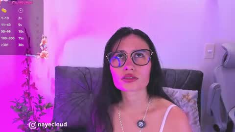 Naye  online show from 06.15.26