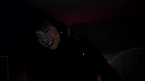 Snapshot of ne_fertari chatting on 02.01.25 Nefertari online show from 02.01.25