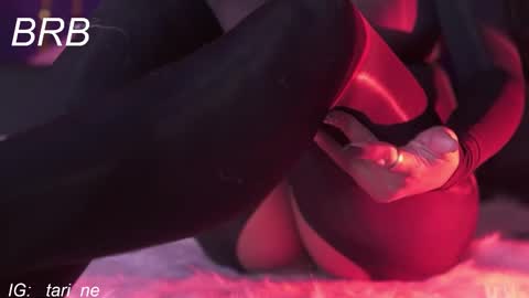 Snapshot of ne_fertari chatting on 10.19.25 Nefertari online show from 10.19.25