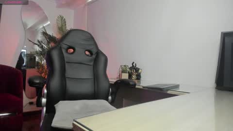 Hellen online show from 02.01.25