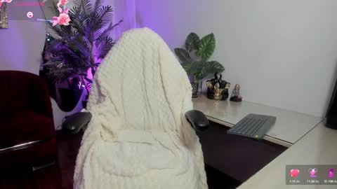 Hellen online show from 03.11.25