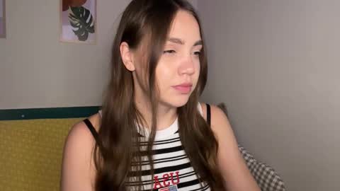 Snapshot of nebulahaven chatting on 11.17.25 nebulahaven online show from 11.17.25