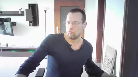 Snapshot of needfullthx chatting on 01.03.25 Sebastian online show from 01.03.25