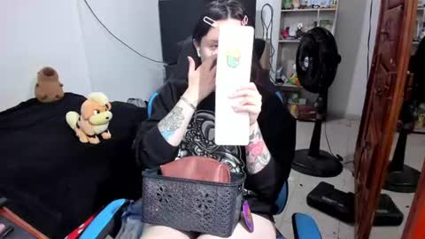 Geek Nicole    im Neeko UwU online show from 06.14.26