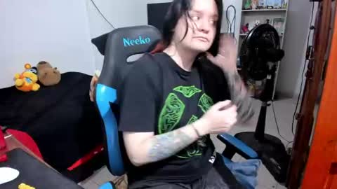 Geek Nicole    im Neeko UwU online show from 06.19.26