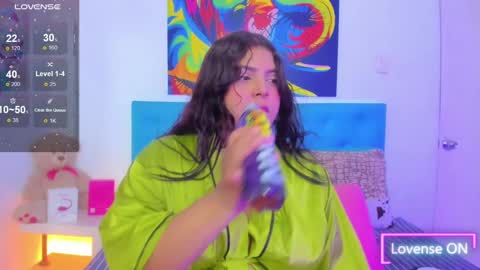 Snapshot of neferet_opal chatting on 09.18.25 neferet_opal online show from 09.18.25