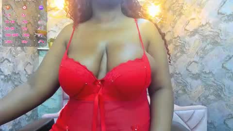 Snapshot of neffertiry_ebonny chatting on 02.01.26 Nefer online show from 02.01.26
