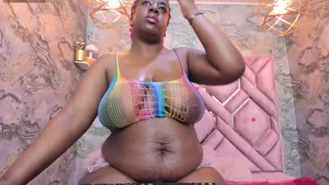 Snapshot of neffertiry_ebonny chatting on 03.22.26 Nefer online show from 03.22.26