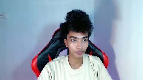 Snapshot of neil_asian69 chatting on 11.04.25 neil_asian69 online show from 11.04.25