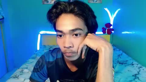 neil_asian69 online show from 04.19.26