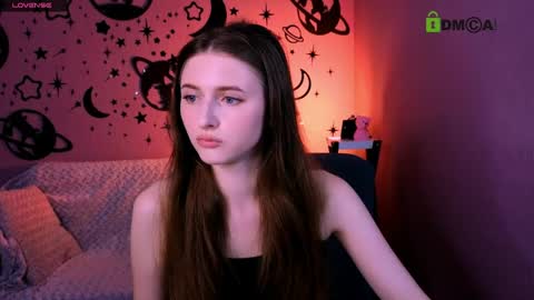 Snapshot of nekky_mouse chatting on 06.04.26 Meow online show from 06.04.26