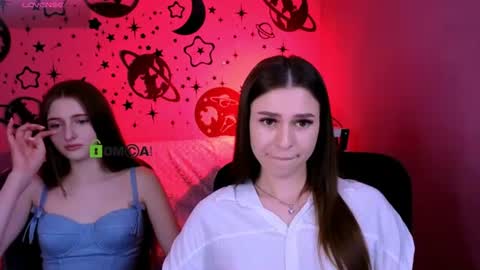 Snapshot of nekky_mouse chatting on 06.12.26 Meow online show from 06.12.26