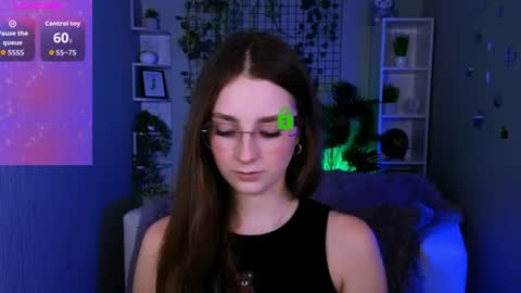 Snapshot of nekky_mouse chatting on 06.15.26 Meow online show from 06.15.26
