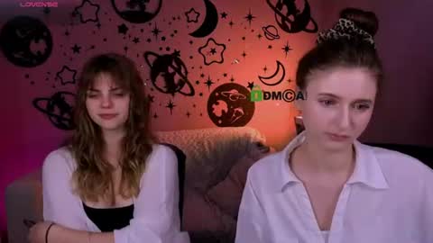 Snapshot of nekky_mouse chatting on 06.16.26 Meow online show from 06.16.26
