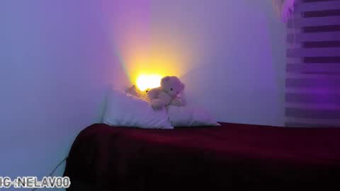 Snapshot of nelav0 chatting on 09.16.25 xd online show from 09.16.25