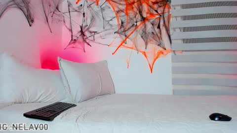 Snapshot of nelav0 chatting on 10.12.25 xd online show from 10.12.25