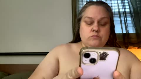 Snapshot of nellatlas chatting on 02.17.25 Nellie Atlas online show from 02.17.25