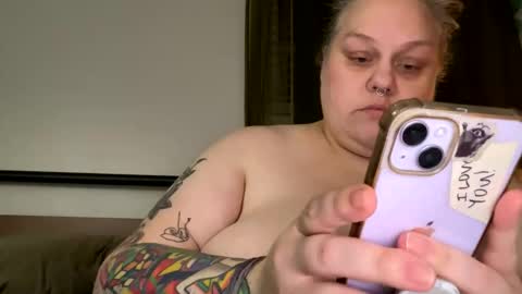 Nellie Atlas online show from 11.24.25