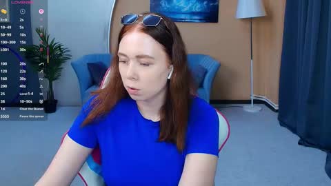 Snapshot of nelliemathers chatting on 06.05.26 Nelli online show from 06.05.26