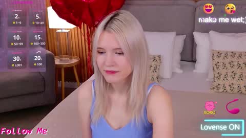 Snapshot of nellloyns chatting on 02.22.26 Nelly online show from 02.22.26