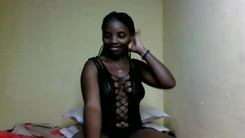nelly_ebony5 online show from 07.24.26