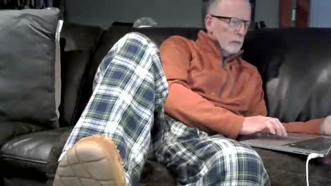 Snapshot of neman4u2c chatting on 12.03.25 Jack online show from 12.03.25