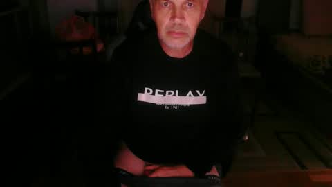 Snapshot of neno89654 chatting on 11.20.25 neno89654 online show from 11.20.25