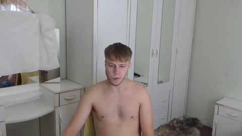 Snapshot of nenvol1 chatting on 12.05.24 better ask online show from 12.05.24