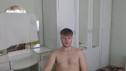 Snapshot of nenvol1 chatting on 12.10.24 better ask online show from 12.10.24