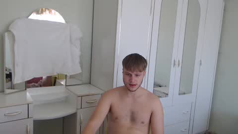 Snapshot of nenvol1 chatting on 12.14.24 better ask online show from 12.14.24