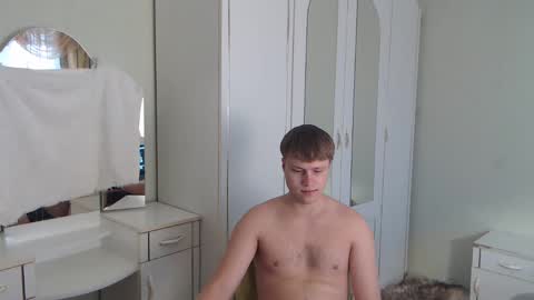 Snapshot of nenvol1 chatting on 01.28.25 better ask online show from 01.28.25