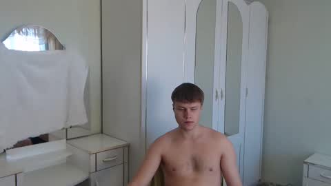 Snapshot of nenvol1 chatting on 01.30.25 better ask online show from 01.30.25