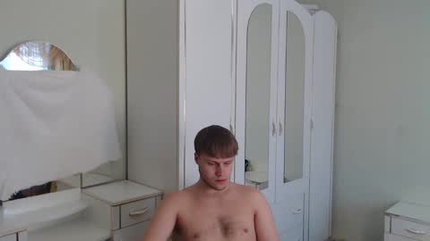 Snapshot of nenvol1 chatting on 02.16.25 better ask online show from 02.16.25