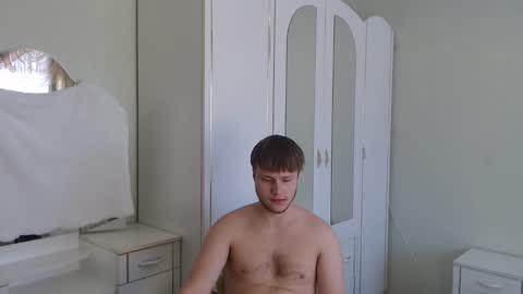 Snapshot of nenvol1 chatting on 02.22.25 better ask online show from 02.22.25