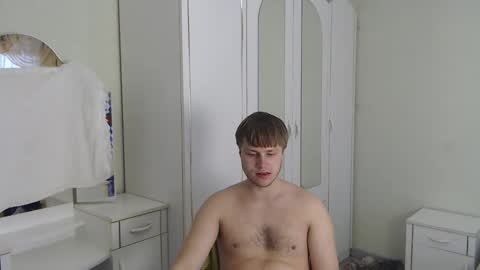 Snapshot of nenvol1 chatting on 03.11.25 better ask online show from 03.11.25