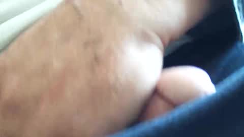 neohiom4f online show from 10.17.25