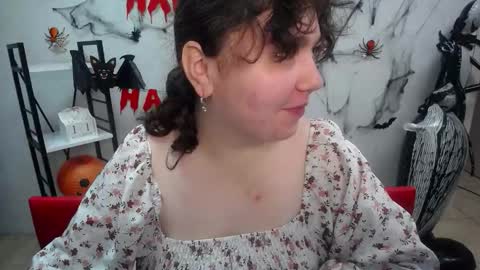 NeonilaLisova online show from 11.11.25