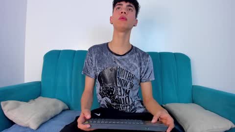  NeoRaptis  jhonatan  online show from 12.17.24