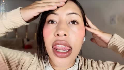 Helena    Every Friday new video for my fan club loves  online show from 12.28.24