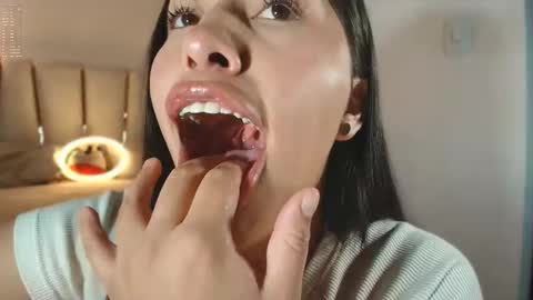 Helena    Every Friday new video for my fan club loves  online show from 02.05.25