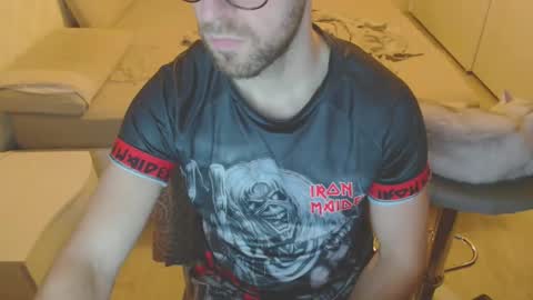 Snapshot of nerchia_89 chatting on 10.17.25 Nerchia89 online show from 10.17.25