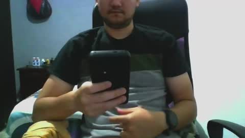 Snapshot of nerdxxx94 chatting on 06.16.26 MrBull online show from 06.16.26