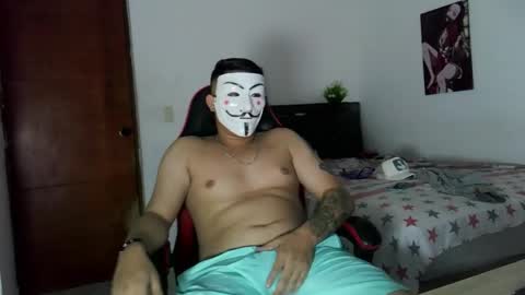 Snapshot of nerek_master chatting on 11.01.25 nerek master online show from 11.01.25