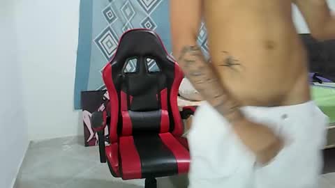 Snapshot of nerek_master chatting on 11.28.25 nerek master online show from 11.28.25