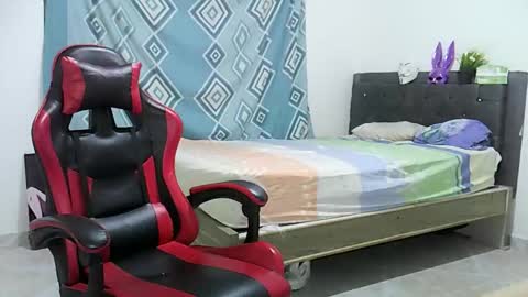 Snapshot of nerek_master chatting on 11.30.25 nerek master online show from 11.30.25