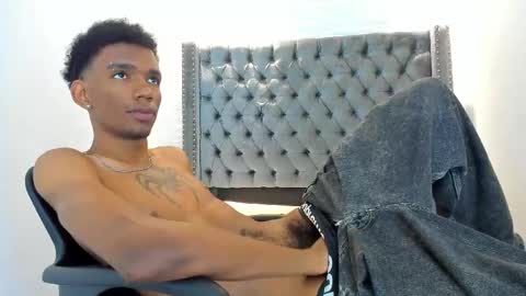 Snapshot of nero_reyd chatting on 05.15.26 Nero online show from 05.15.26