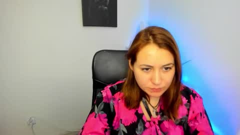 Nessa online show from 12.16.25