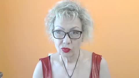 NessyJenixs online show from 05.27.26