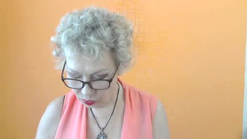 NessyJenixs online show from 06.28.26