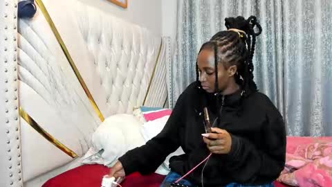 netfux_and_chill online show from 02.03.26